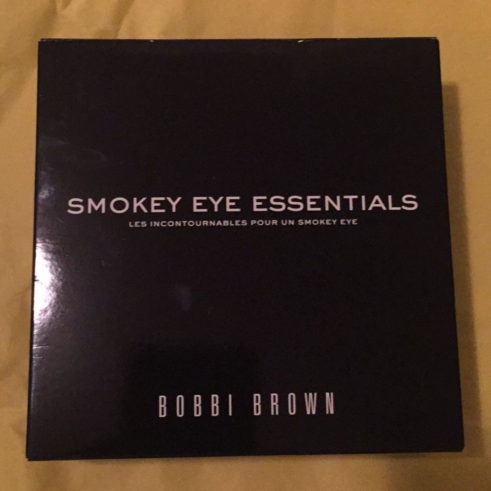 Smokey eye Essentials